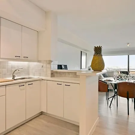 Huswell - Comfortable With Sea View & 2 Terraces * 크노케-하이스트